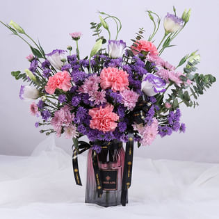 A Floral Cosmic Calm