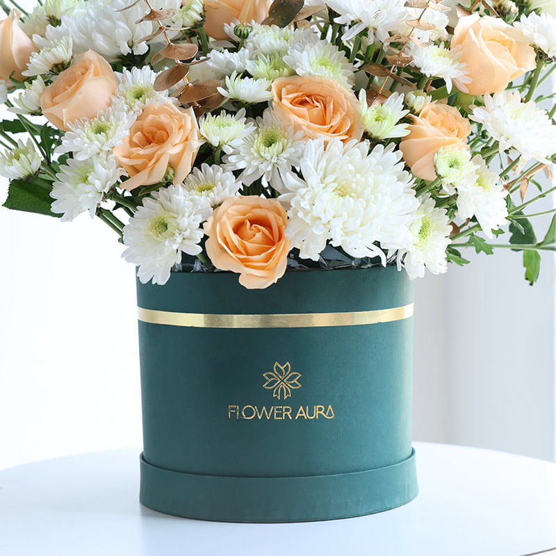 A Floral Hour Of Peachy Warmth