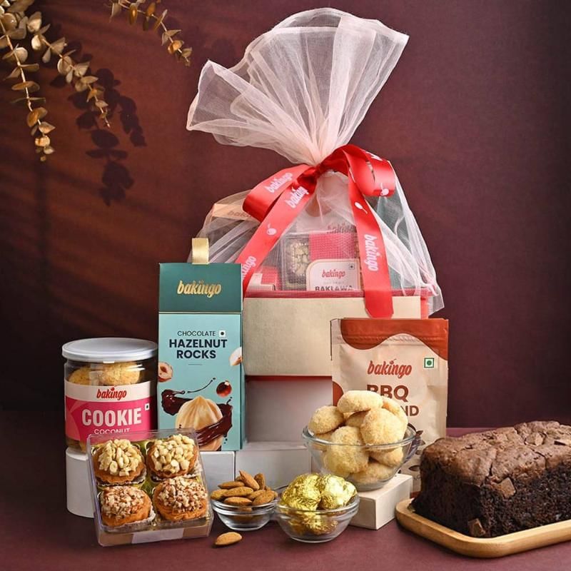 A Hamper of Delicious Surprises