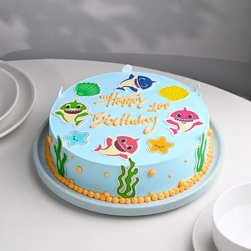 Adorable Vibrant Sea Theme Cake