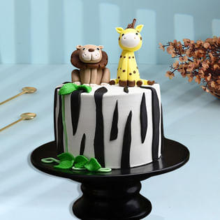 Side View of Adorable Wildlife Cake