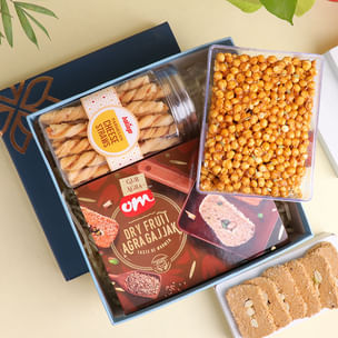 Agra Dryfruit Gajjak With Om Sweets Chana Patti Hamper