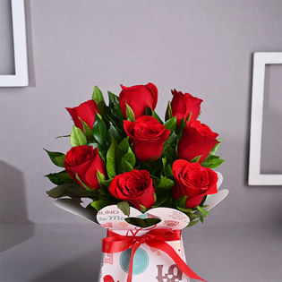 Bunch Of 8 Red Roses