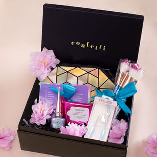 Makeup Combo Box