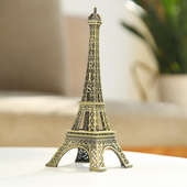 Alluring Eiffel Tower Showpiece Gift