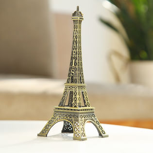 Alluring Eiffel Tower Showpiece Gift