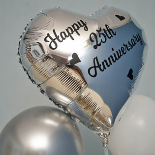 Zoom View of Anniversary Baloon Set