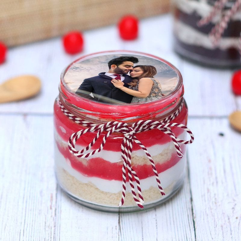 Strawberry Jar Cake Online Delivery