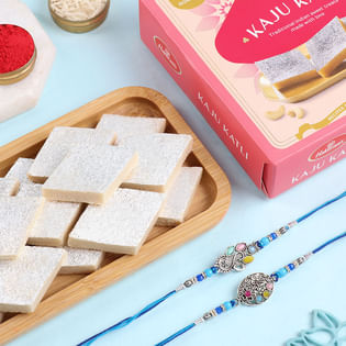 Antique Charm Bhaiya Bhabhi Rakhi With Sweets