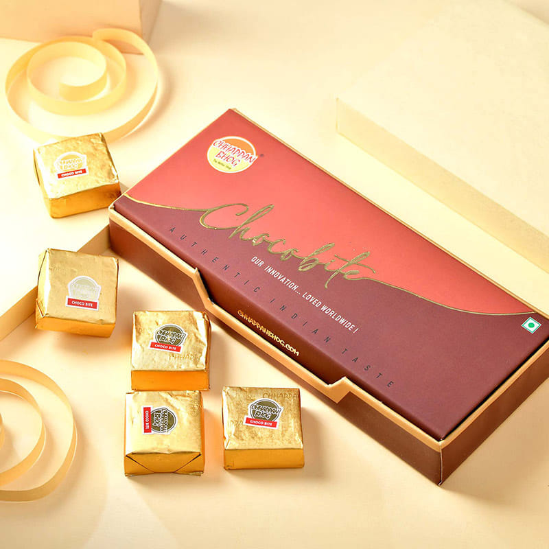 Antique Enamel Rakhi With Chocobite
