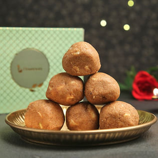 Appetizing Laddoo Panjiri