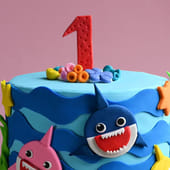 Baby Shark Wavy Adventure Cake