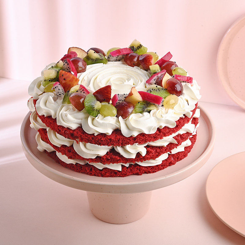 Red Velvet Fruit Cake