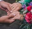 10 Best Flower Bouquets for Anniversary to Make Your Partner Feel Special