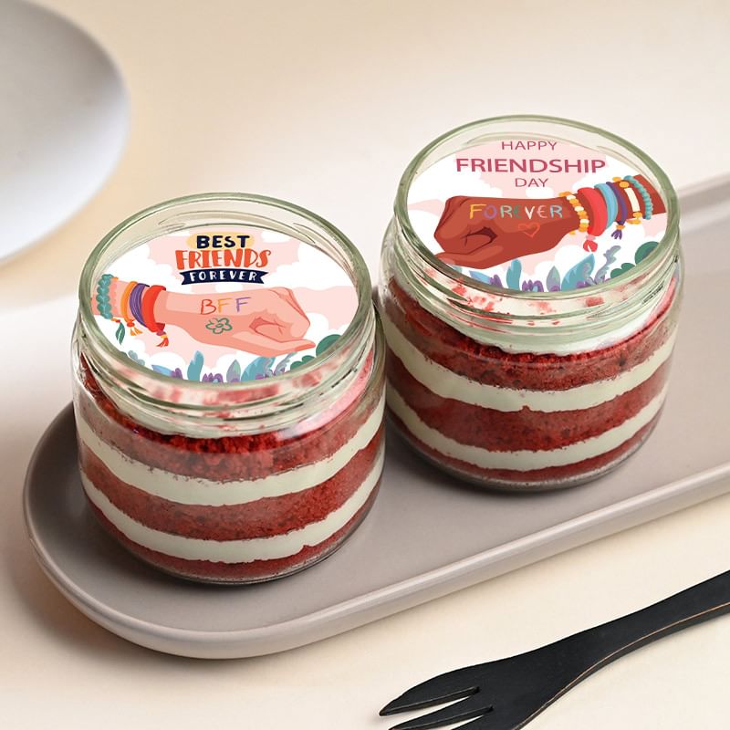 Best Friends Red Velvet Jar Cakes