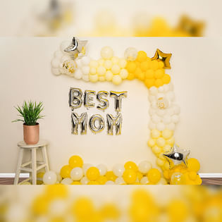 Best Mom Balloon Decor