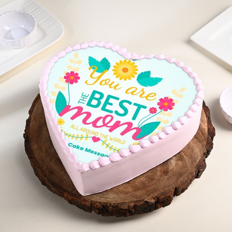 Best Mom Heart Shaped Cake