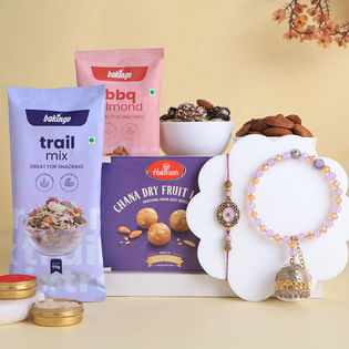 Bhai Bhabhi Bracelet Rakhi N Crunch Treat Hamper