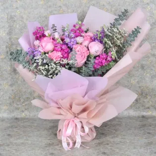 Pastel Roses N Carnation Mix Bouquet
