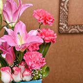 Order Blooming Box of Love Flower Online