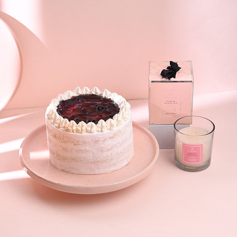 Blueberry Cake With Scented Candle Combo
