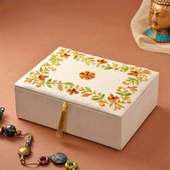 Bordered Zari Jewellery Box