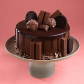 Kit Kat N Ferrero Choco Cake