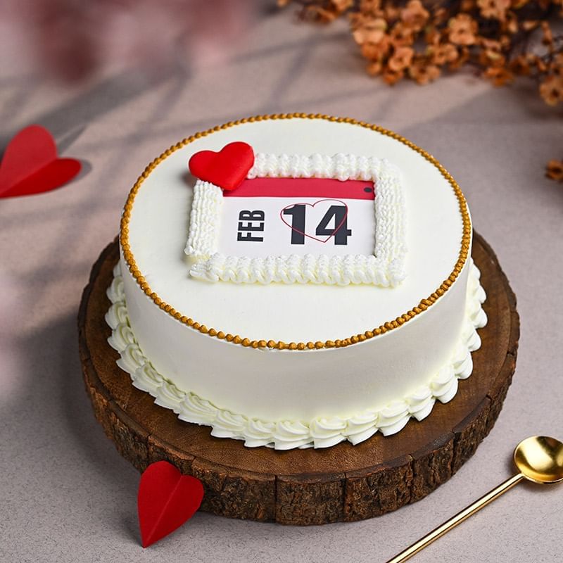 Calendar Theme Valentine Cake