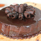Captivating Choco -Truffle Cake with Zoomed in View