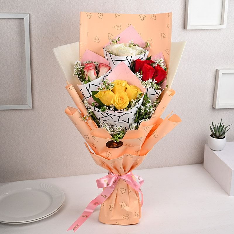 Captivating Rose Bouquet: Valentine's Day Flowers Online