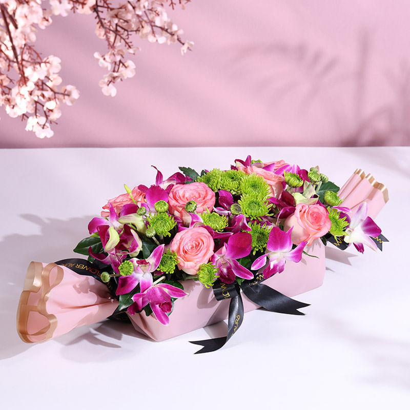 Charismatic Floral Fantasy