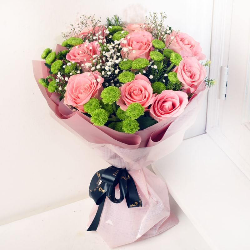 Charmful Pink Rose Bouquet