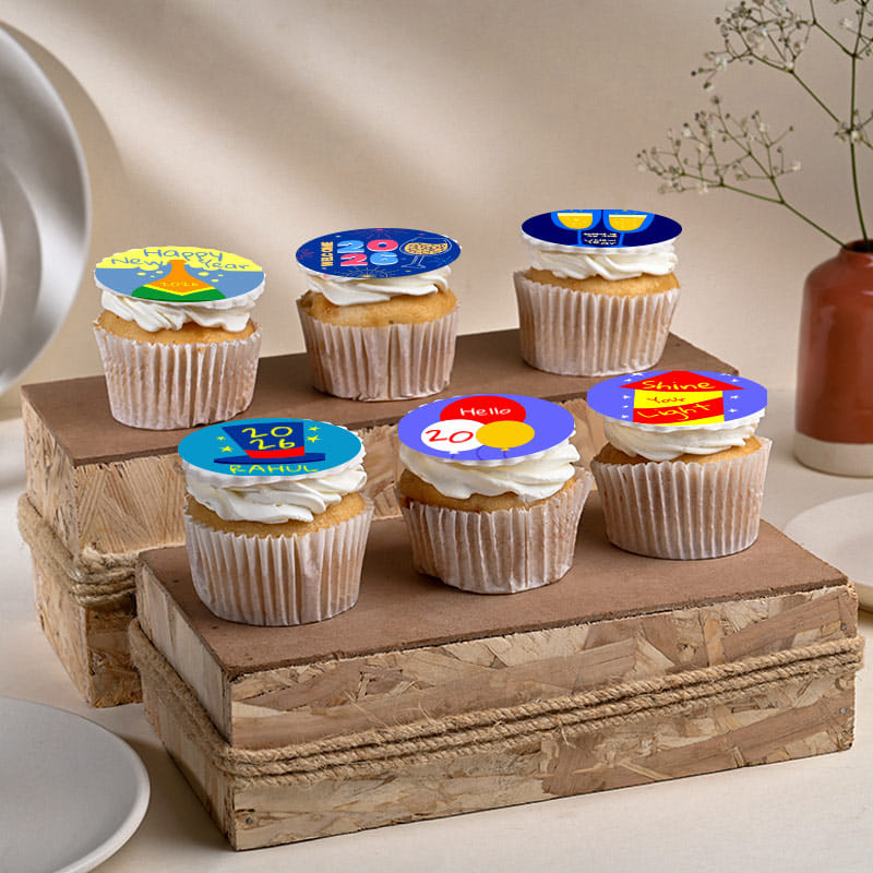 Charming Festive New Year Cup Cakes