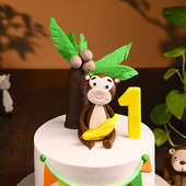 Top View of Cheeky Monkey Cake