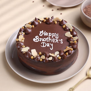 Choco Almond Crunchy Brothers Day Cake