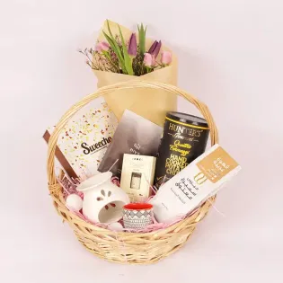Care Essentials N Treats Hamper