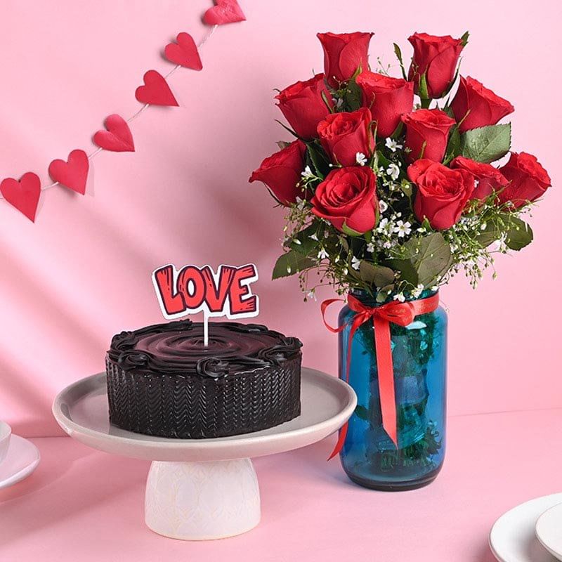 Crimson Rose Romance with Chocolate Cake