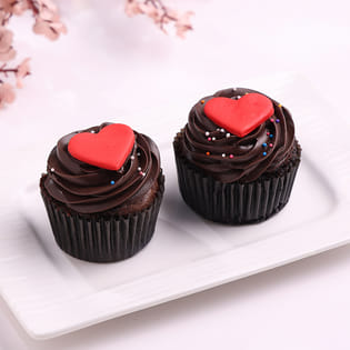 Chocolate Cupcake Duo For Valentine