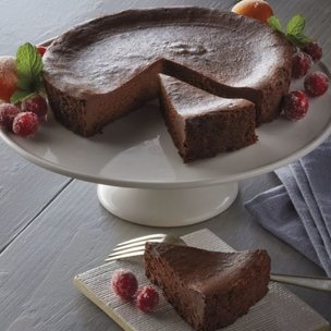 Send Cake to USA: Chocolate Fudge Cake