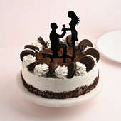 Side View of Chocolate Oreo Cake with Couple Cake Topper