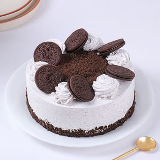Chocolate Oreo Cake