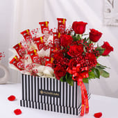 Chocolates N Red Roses Gift Box