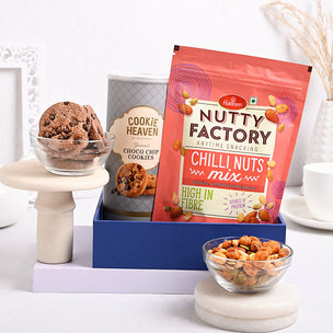 Buy Chocolatey Nutty Mix Hamper Online
