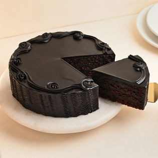Sliced View - Eggless Chocolate Truffle Womens Day Cake