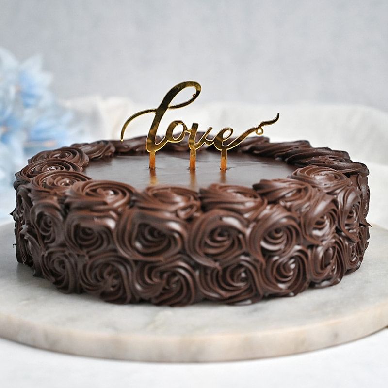 Chocolicious Love Cake