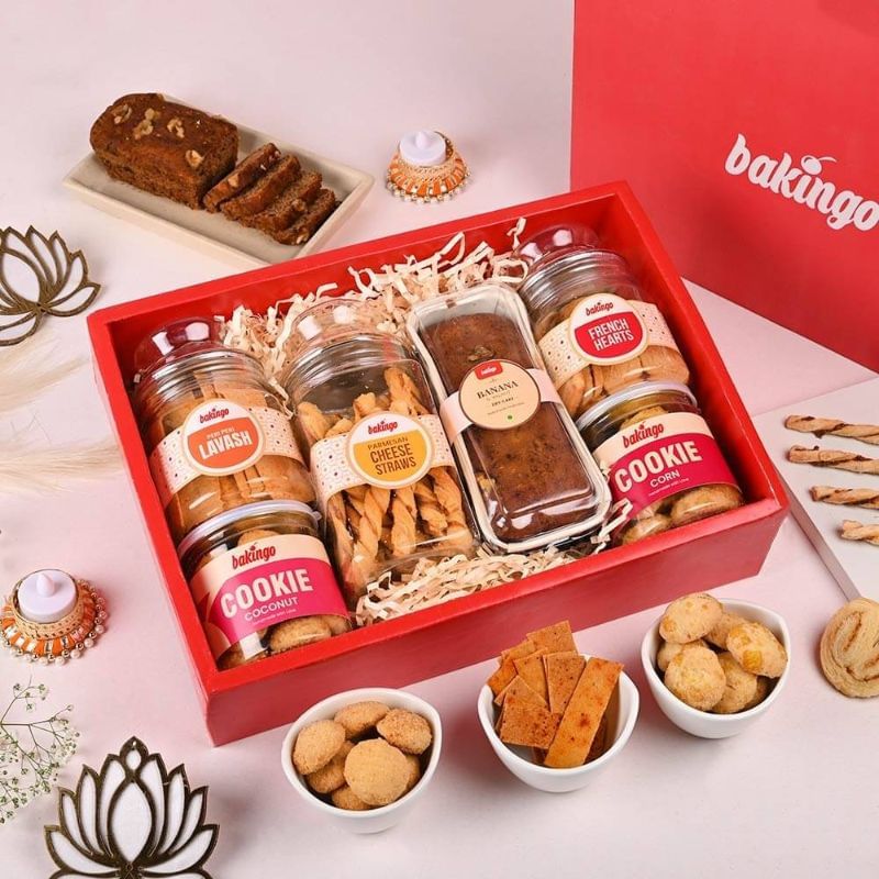 Cookies Tea Cake N Snacks Festive Hamper