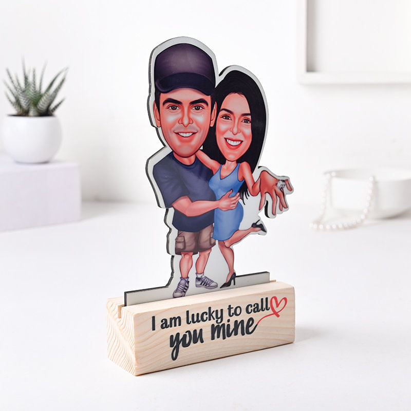 Couple Caricature Showpiece For Valentine