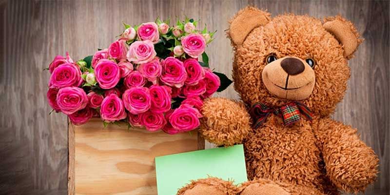 The Timeless Charm of Teddy Bears with Flowers: Perfect for Kids, Couples & Friends
