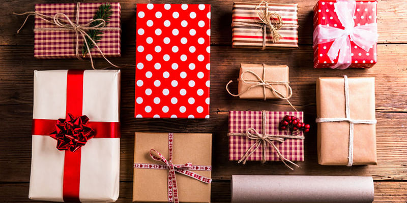 Tips To Consider While Buying Personalized Gifts