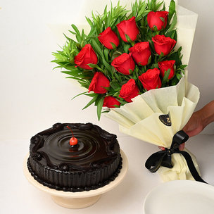 Crimson Roses N Cake Duo